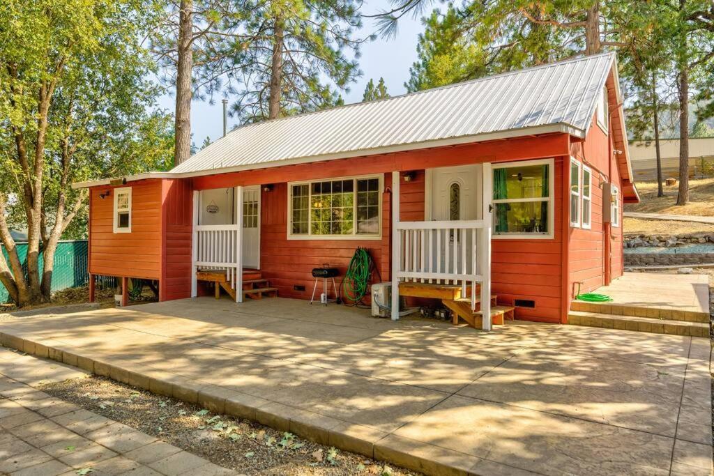 Acorn Cabin - Charming Place, Your Getaway To Yosemite, Bass Lake Oakhurst Exterior photo